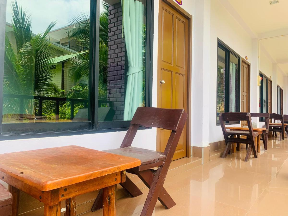 View Garden Resort Фи Фи Айлънд Екстериор снимка